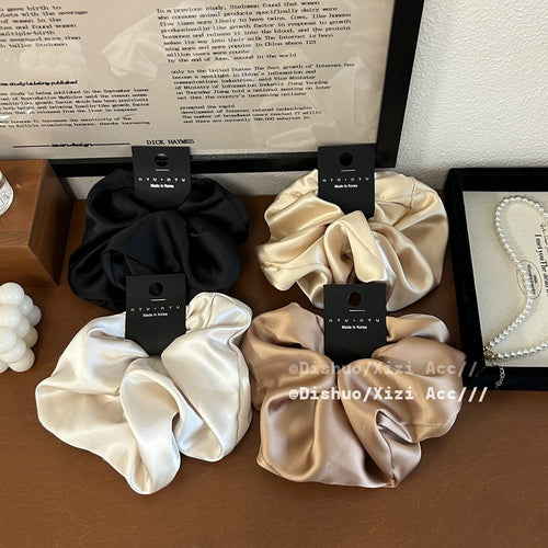 Lunara™ Silk Scrunchie