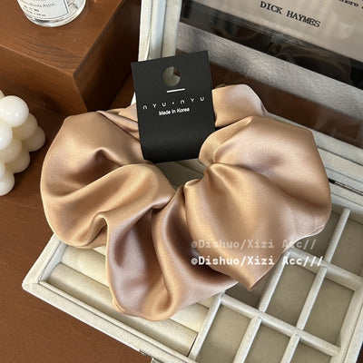 Lunara™ Silk Scrunchie