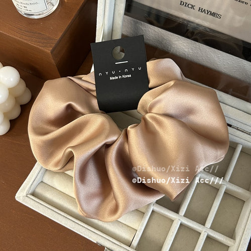 Lunara™ Silk Scrunchie