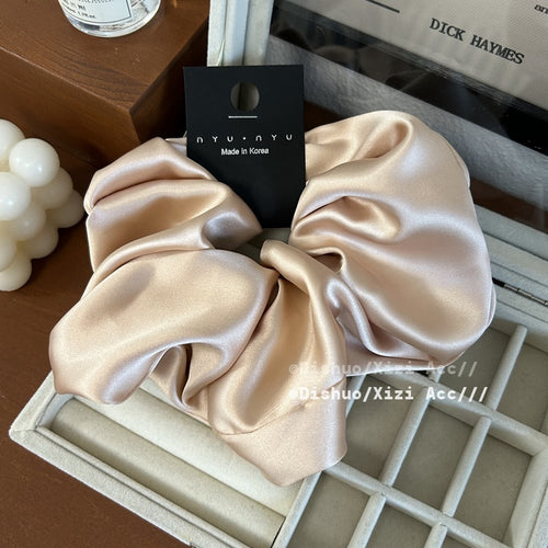 Lunara™ Silk Scrunchie