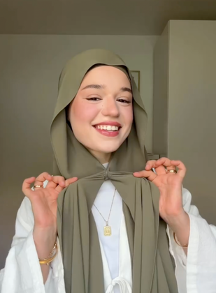 Step 2: Click the magnets